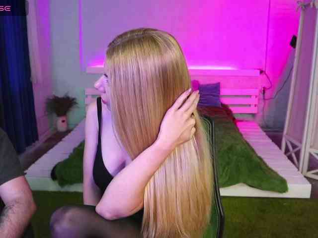 AlisaAleks webcam