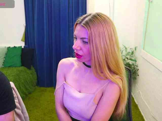AlisaAleks webcam