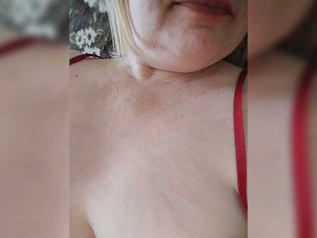 Stella65's BongaCams show and profile