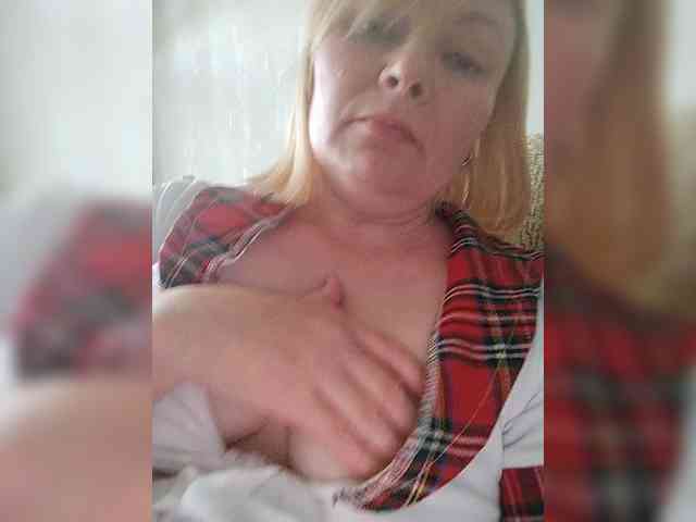 Miss-Stella webcam