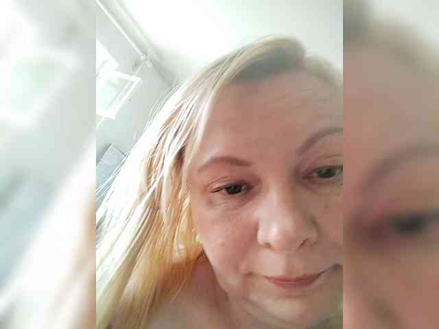 Miss-Stella webcam