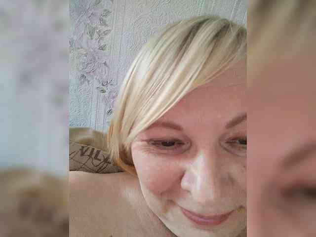 Miss-Stella webcam