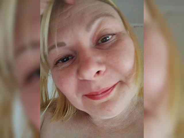 Miss-Stella webcam