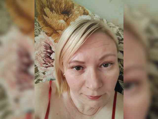 Miss-Stella webcam