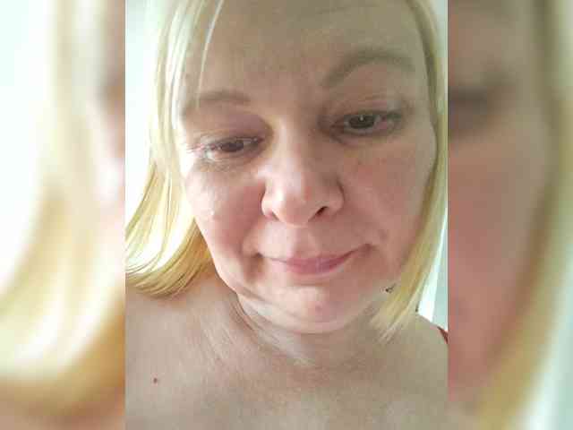 Miss-Stella webcam