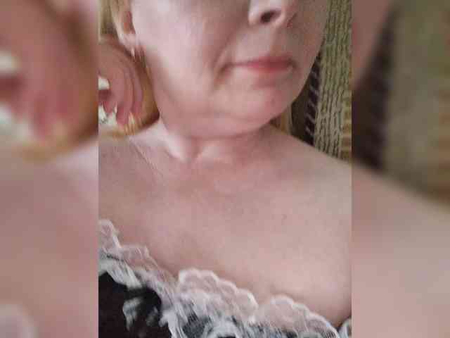 Miss-Stella webcam