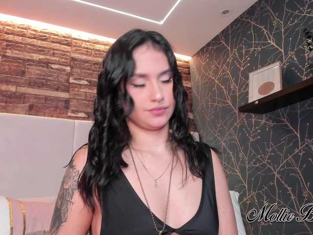 MollieBennet's BongaCams show and profile