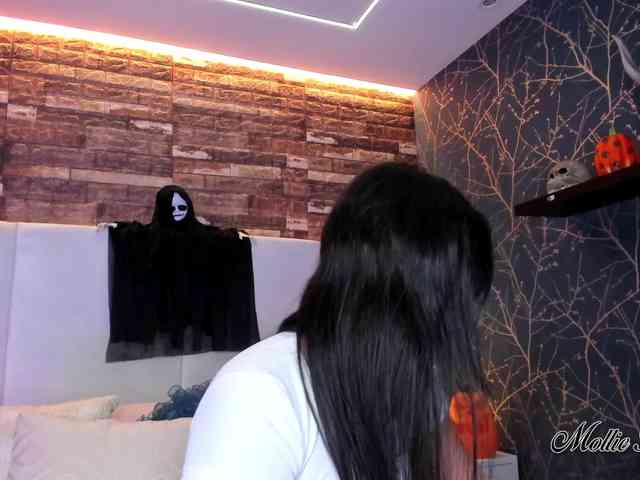 MollieBennet webcam