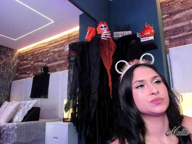 MollieBennet webcam