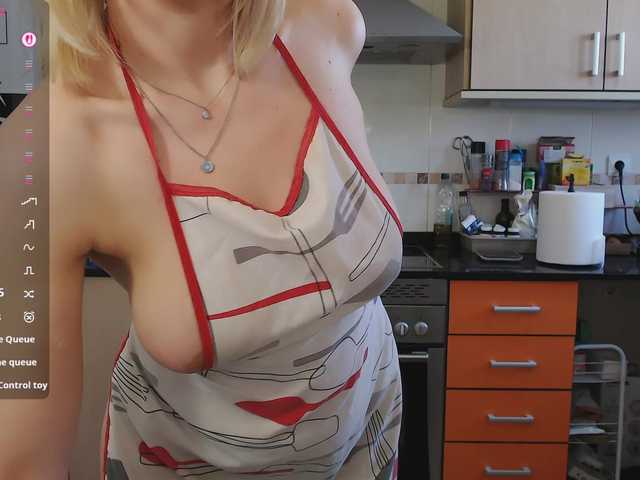 JennyCoquine's BongaCams show and profile