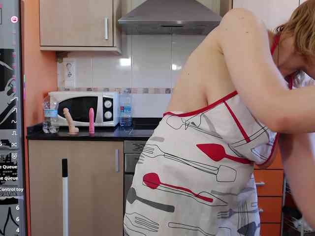 JennyCoquine webcam