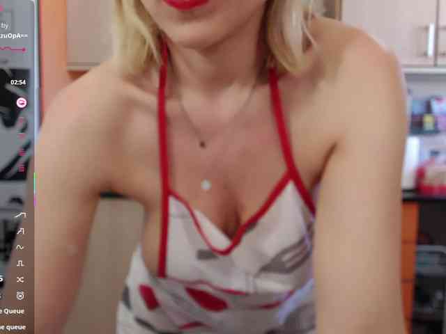 Модель: JennyCoquine