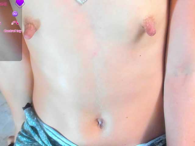 NicoleSantana's BongaCams show and profile