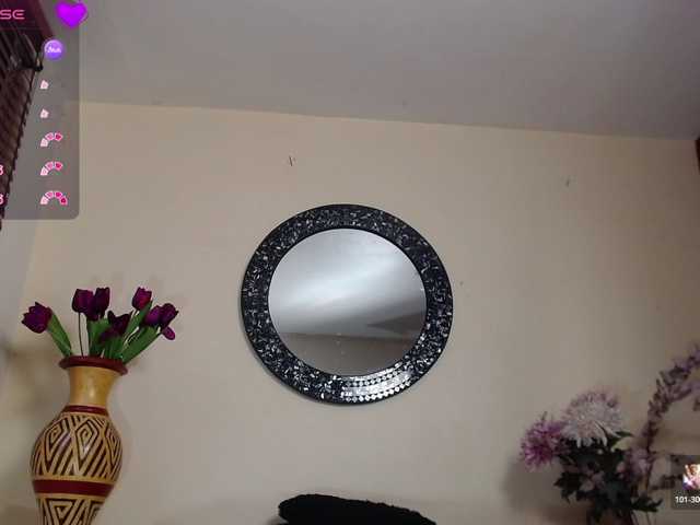 NicoleSantana's BongaCams show and profile