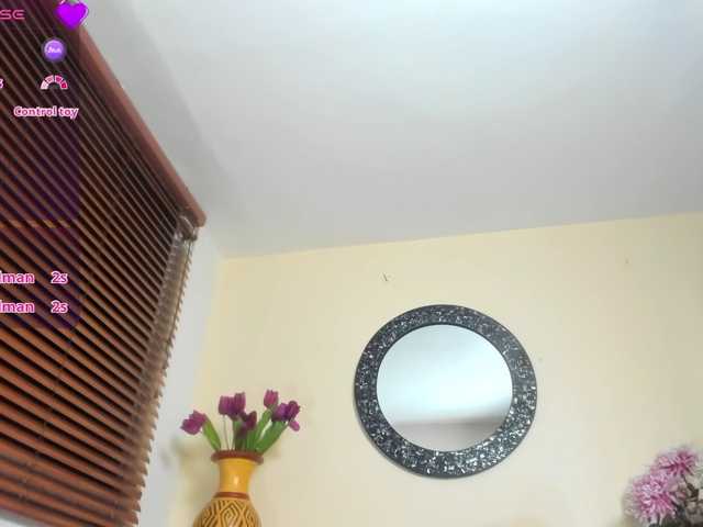 NicoleSantana's BongaCams show and profile