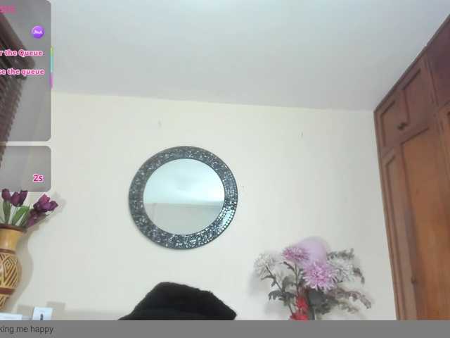 NicoleSantana's BongaCams show and profile