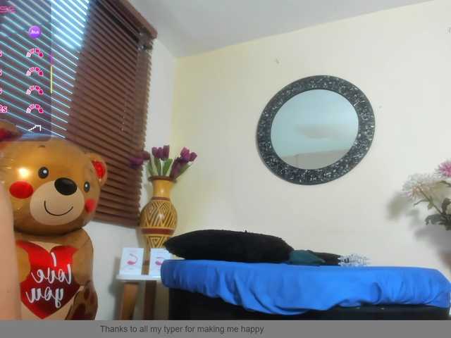 NicoleSantana's BongaCams show and profile