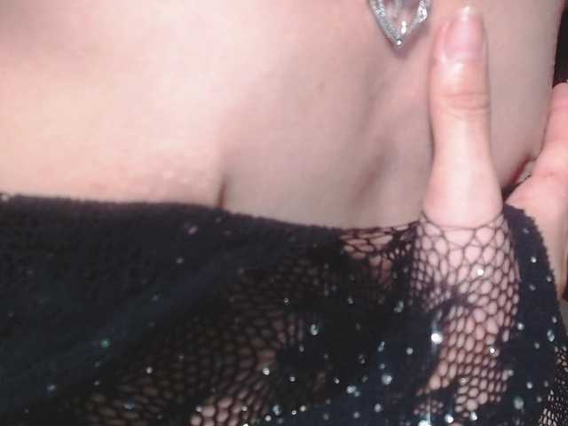 NicoleSantana's BongaCams show and profile