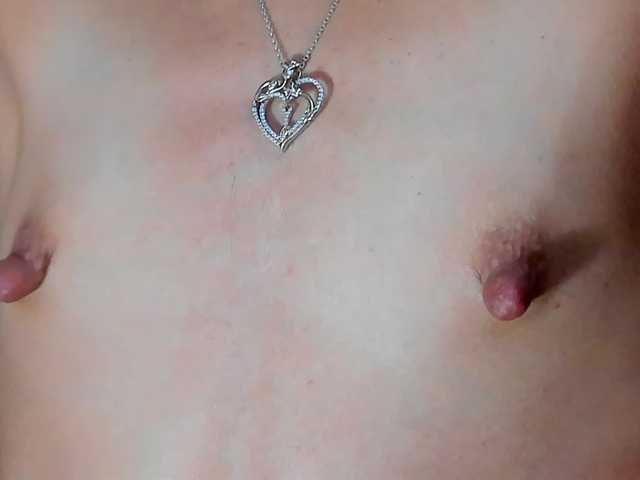 NicoleSantana's BongaCams show and profile