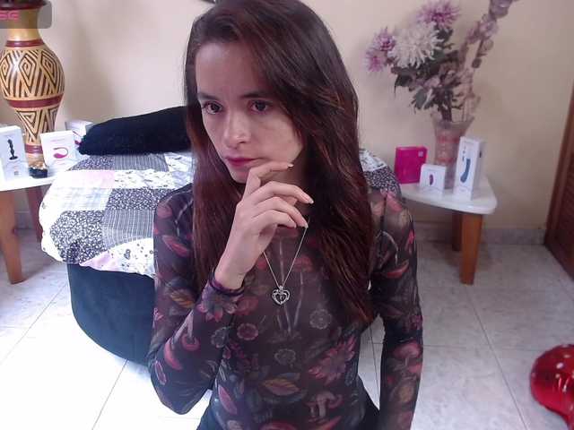 NicoleSantana's BongaCams show and profile