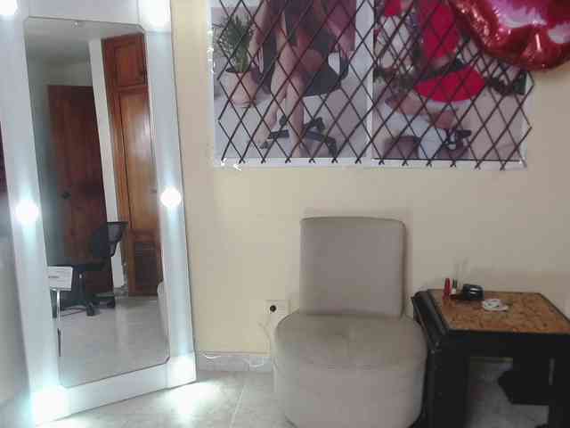 NicoleSantana webcam