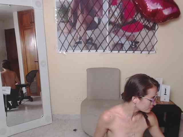 NicoleSantana webcam