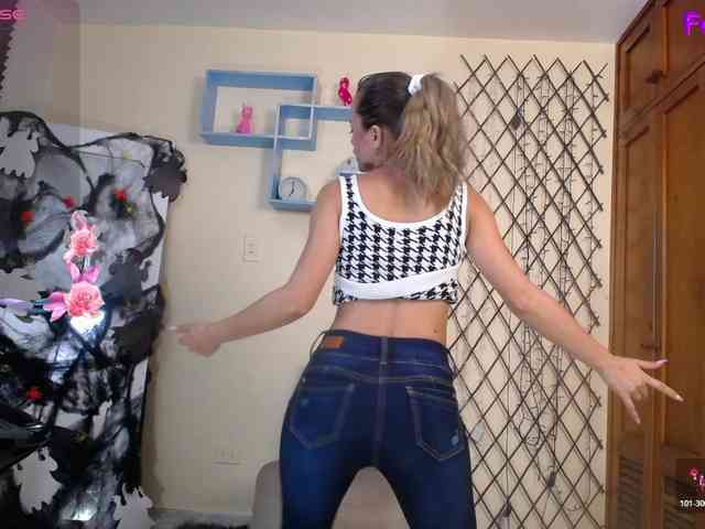 NicoleSantana webcam
