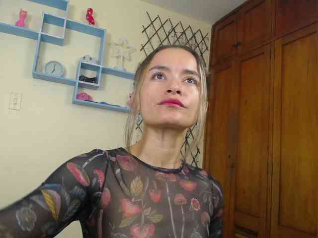 NicoleSantana webcam