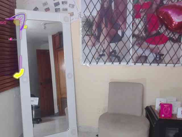 NicoleSantana webcam