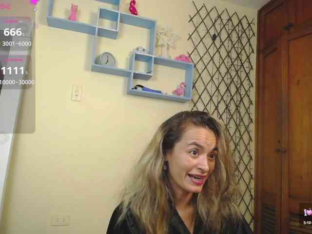 NicoleSantana webcam