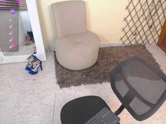 NicoleSantana webcam
