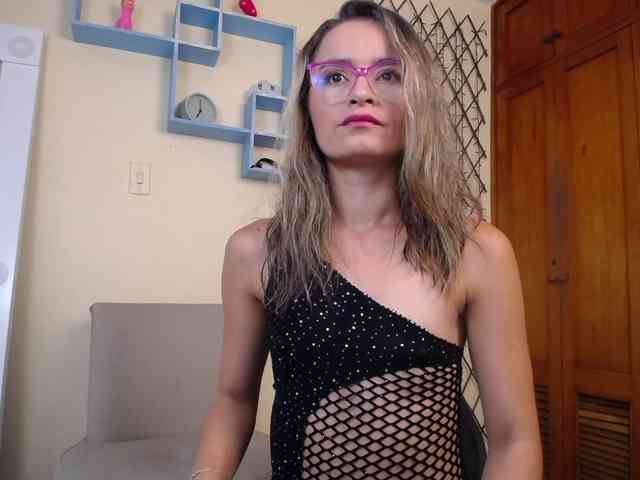 NicoleSantana webcam