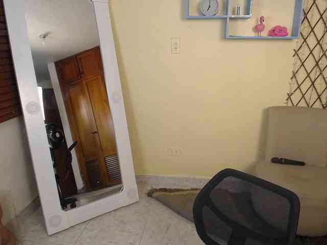 NicoleSantana webcam