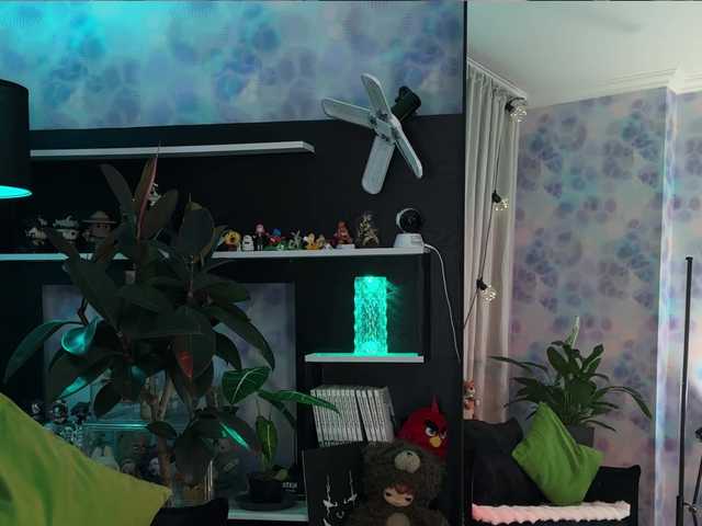 KiraLiLime's BongaCams profile