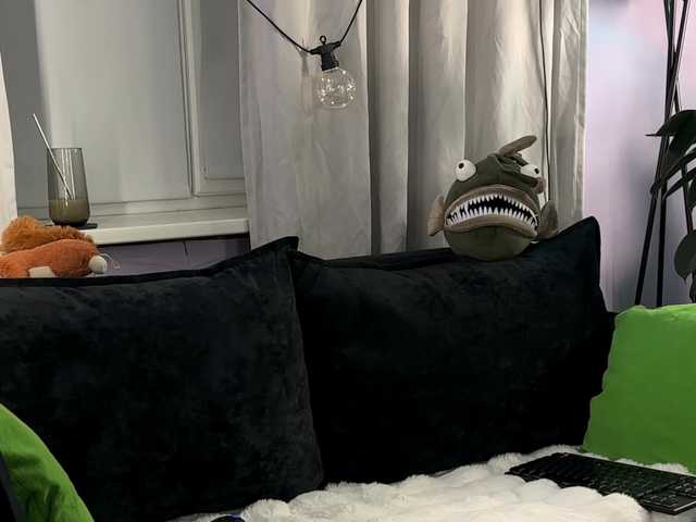 KiraLiLime's BongaCams profile