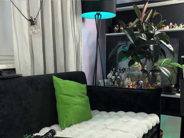 KiraLiLime's BongaCams profile