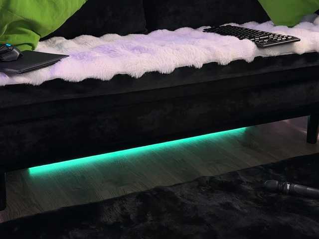 видео KiraLiLime