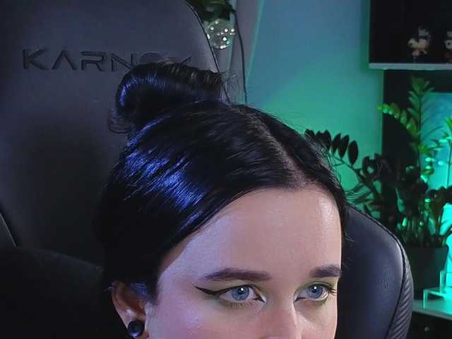 Kira_Li_Lime