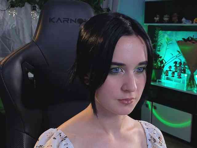 Kira_Li_Lime webcam