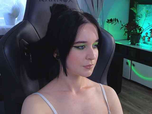 Kira_Li_Lime webcam