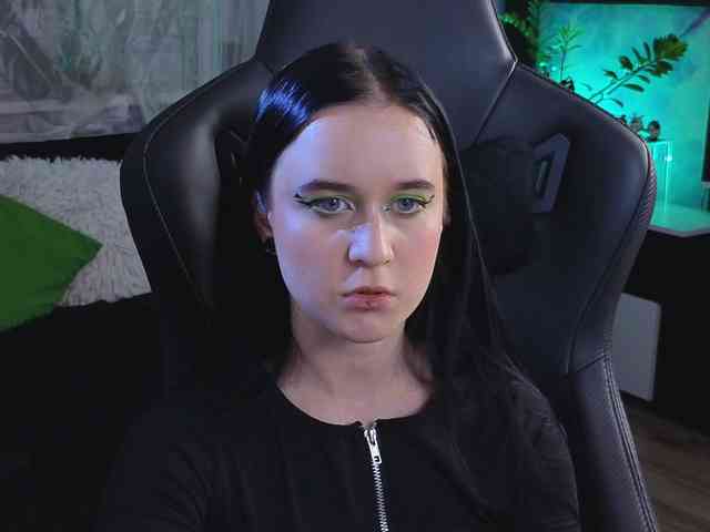 Kira_Li_Lime webcam