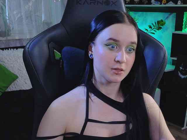 Kira_Li_Lime webcam