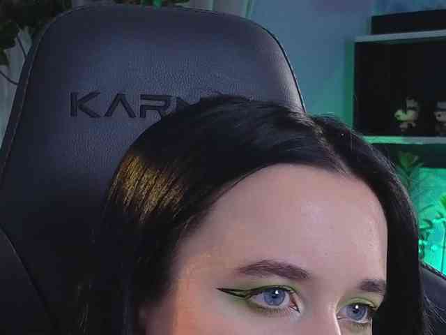 Kira_Li_Lime webcam
