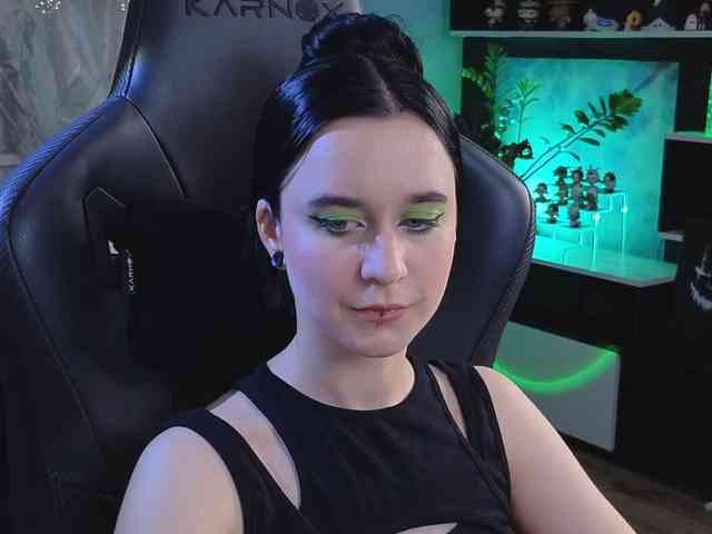 Kira_Li_Lime webcam