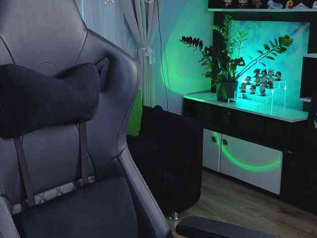 Kira_Li_Lime webcam