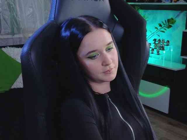 Kira_Li_Lime webcam
