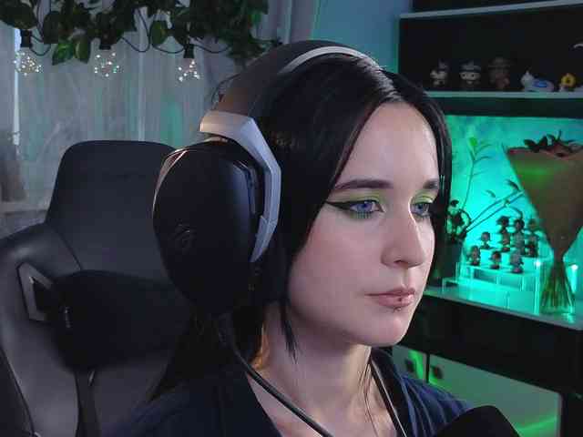 Kira_Li_Lime webcam