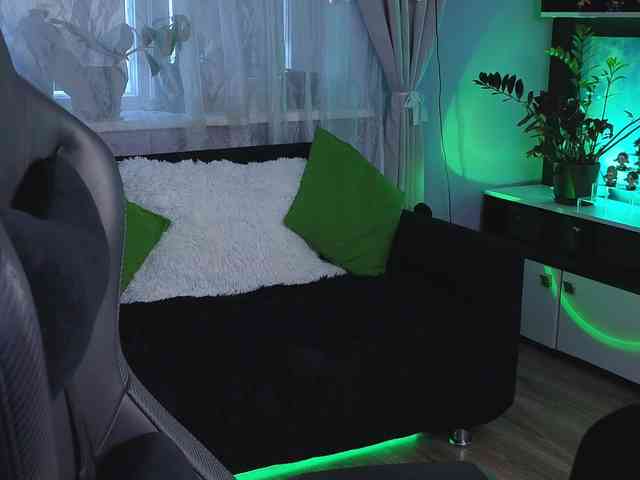 Kira_Li_Lime webcam