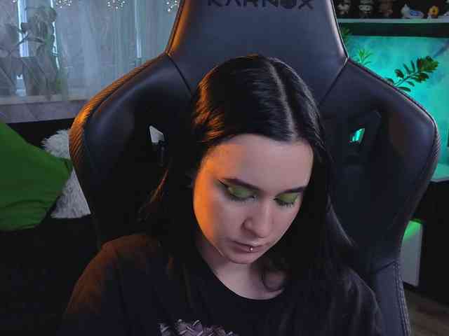 Kira_Li_Lime webcam