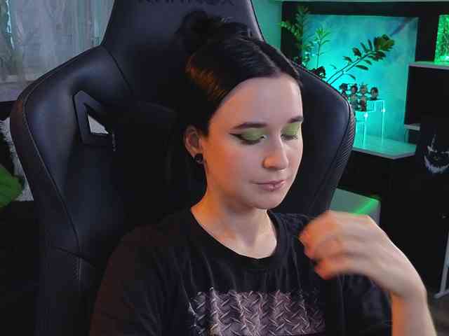 Kira_Li_Lime webcam